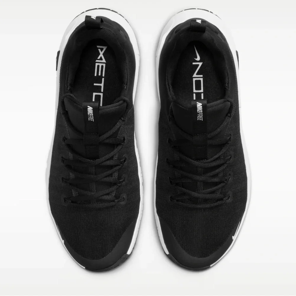 Nike Black and White Slip-On Training Sneakers / Nike Free Metcon 6 - NEW!! - Picture 7 of 12